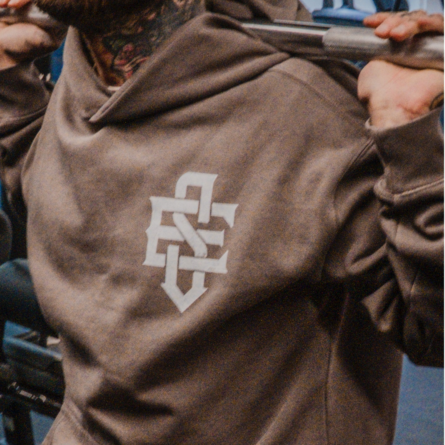 Lifting Club Hood