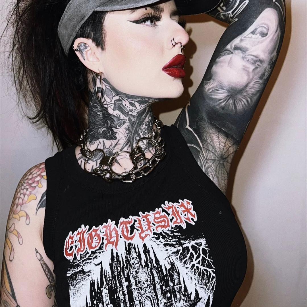 Castle of Skulls Crop Vest