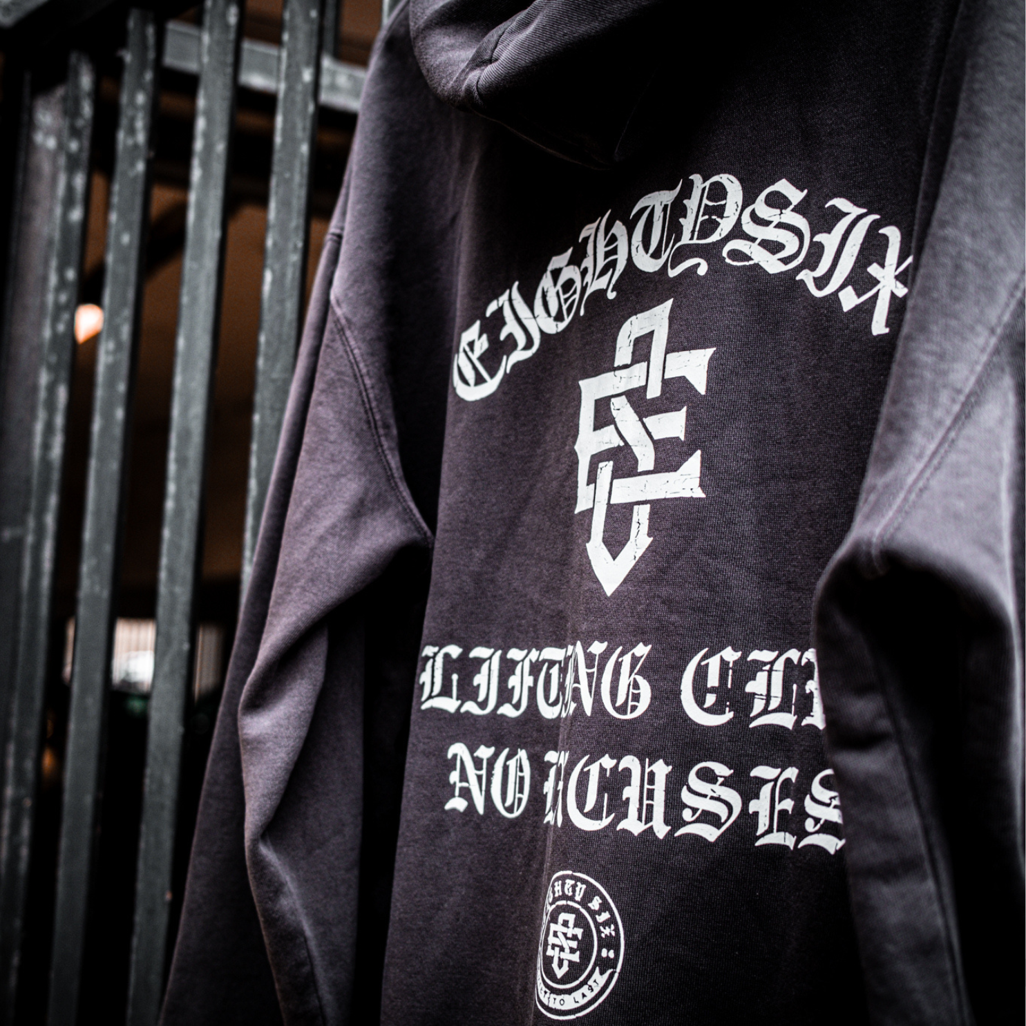 Lifting Club Hood