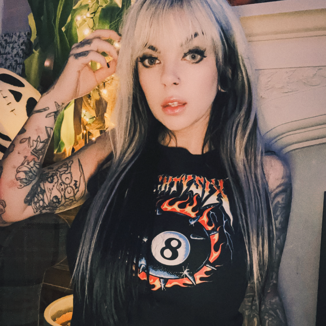 8Ball Crop Vest