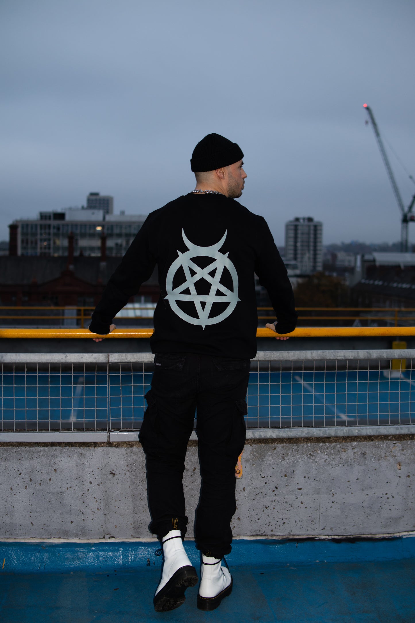 Pentagram Crew - Black